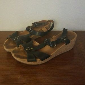 Clark's black sandals